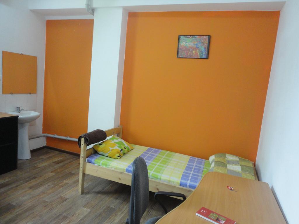 Amigo Hostel Almaty Room photo