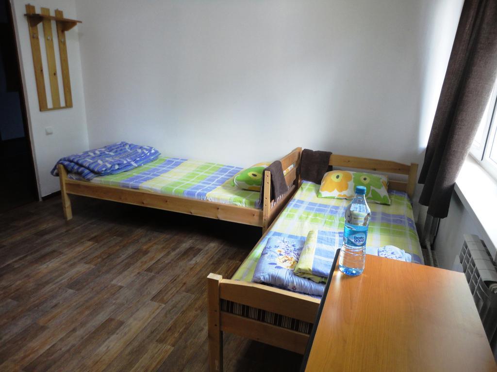 Amigo Hostel Almaty Exterior photo